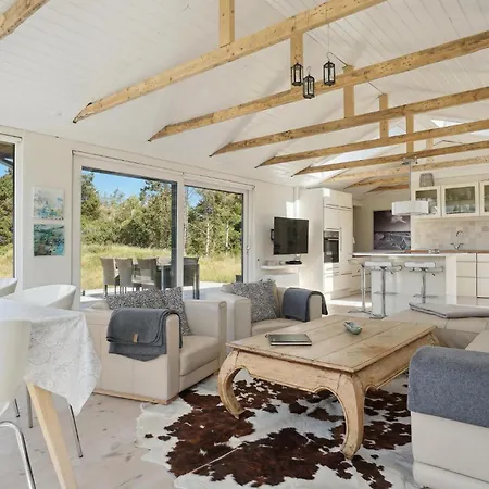 3 Bedroom Awesome In Thisted Holiday home *