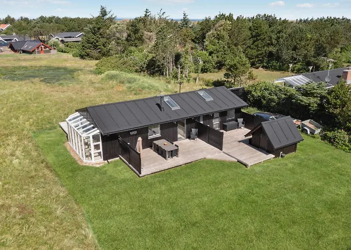 Three-bedroom In Thisted Ferienhaus Nørre Vorupør